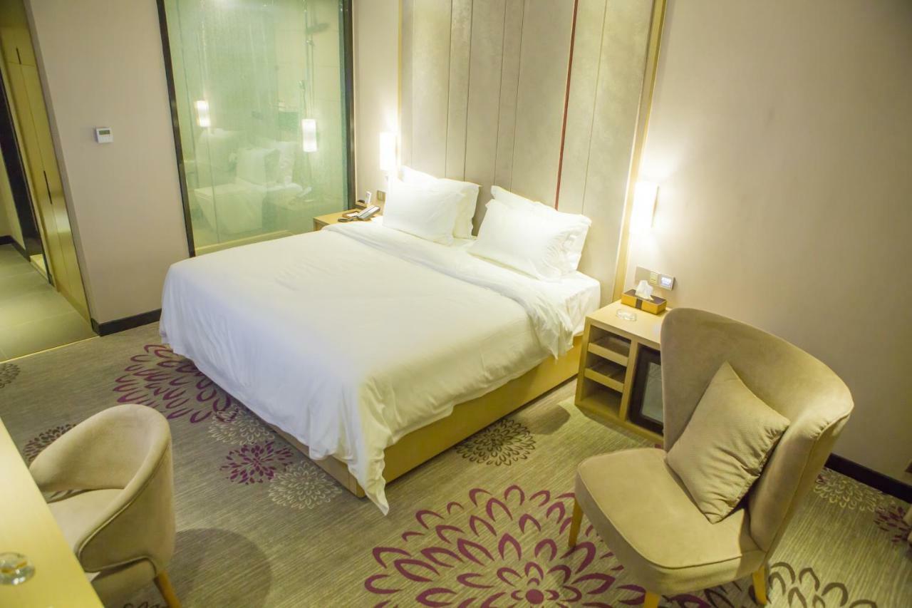 Lavande Hotel Шаньтоу Экстерьер фото